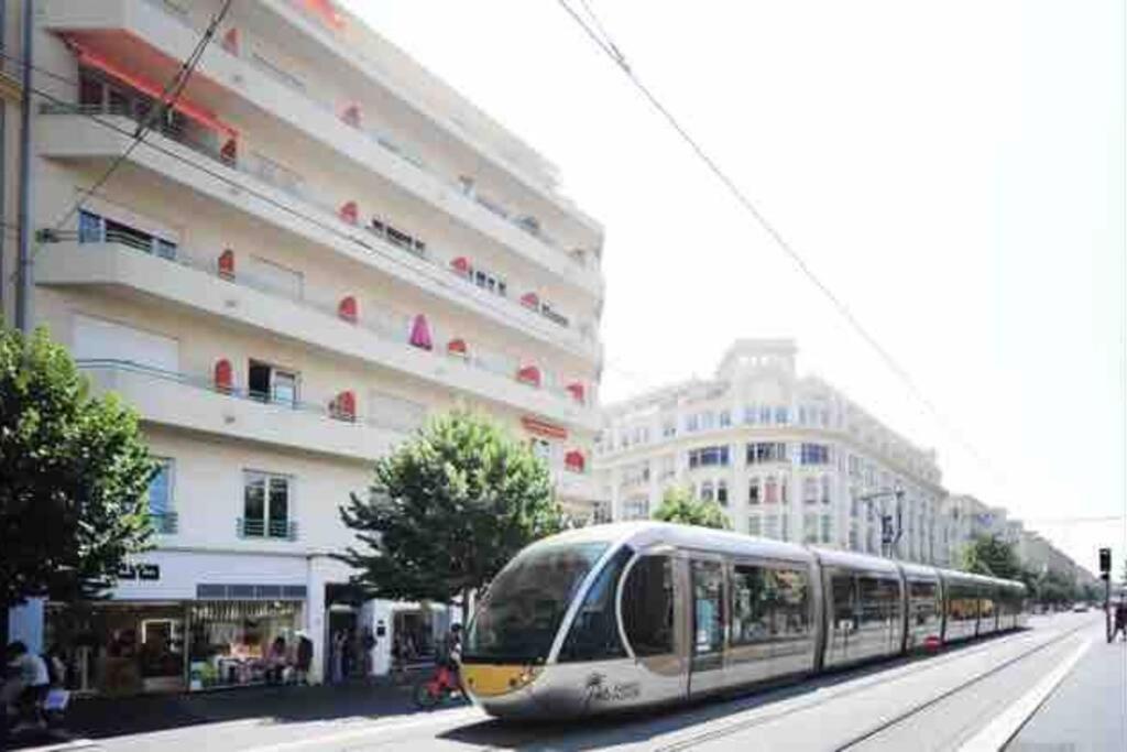 Centre Sur Avenue Jean Medecin A 8 Minutes De Marche * Nizza
